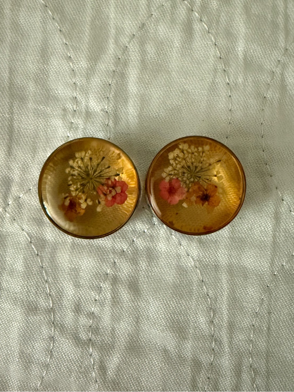 19mm Real Dried Flower Ear Gauges